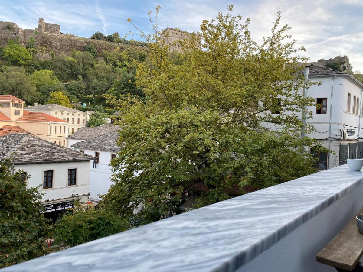 Ballo Apartments Gjirokastër Exteriör bild
